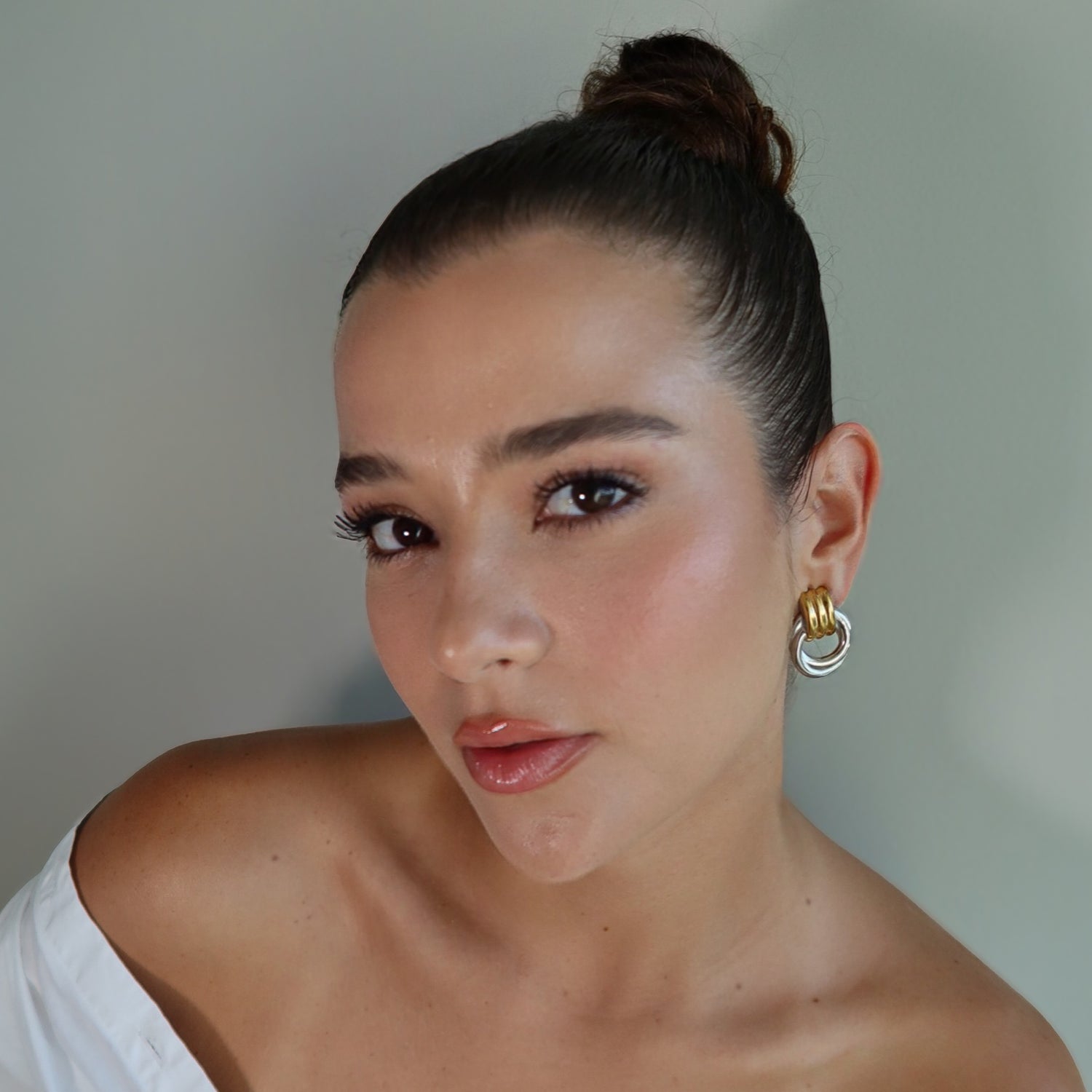 TWIST EARRINGS