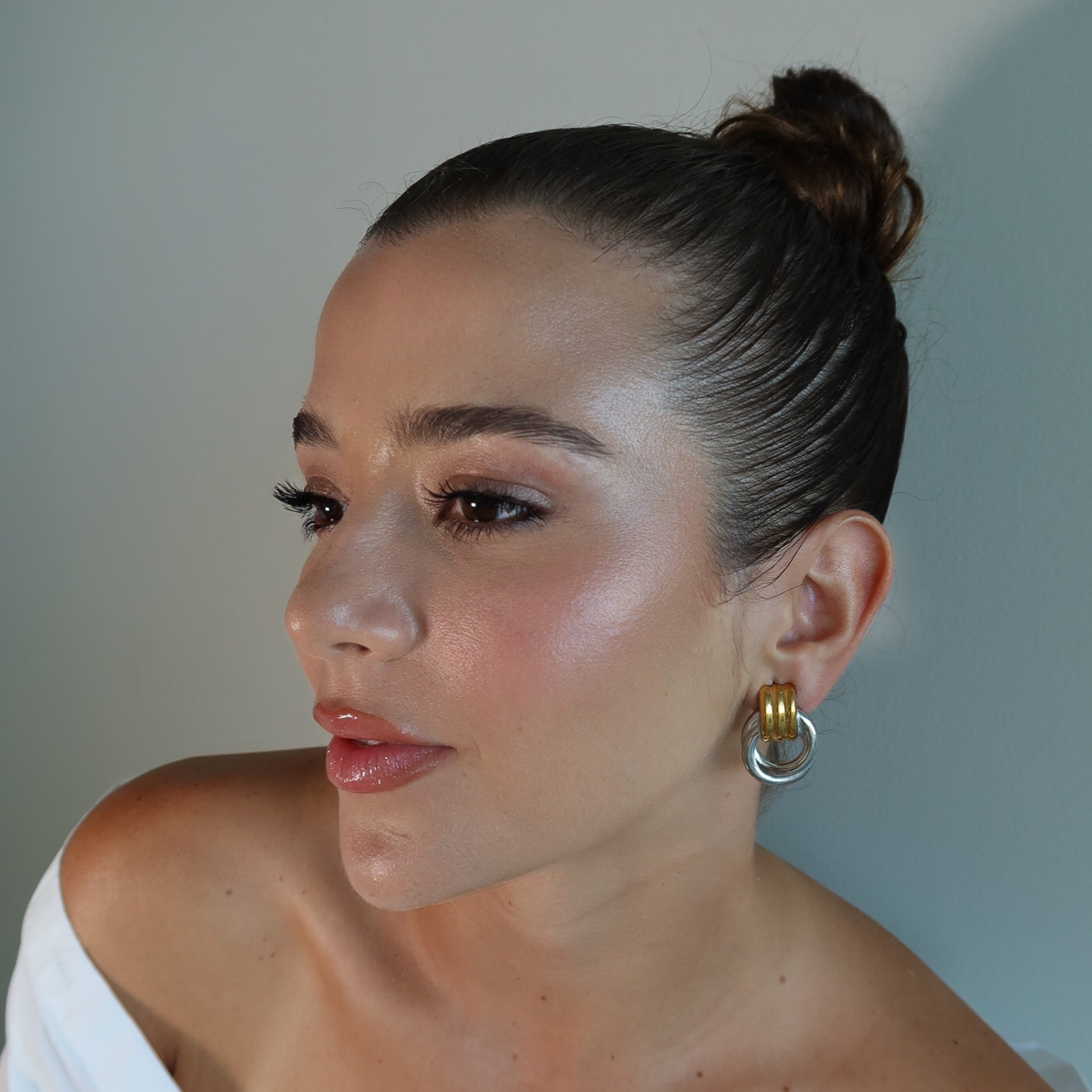 TWIST EARRINGS