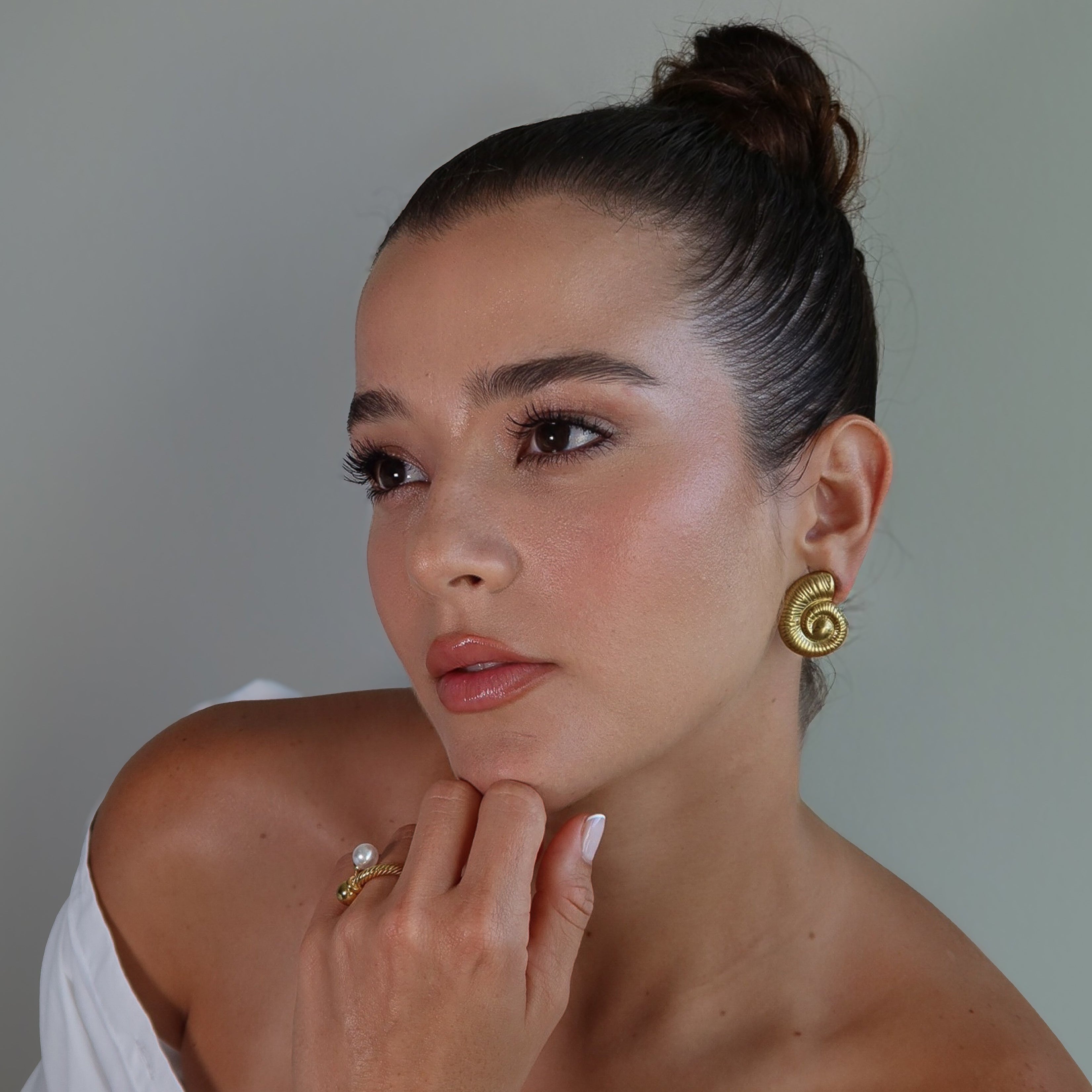 SEASHELL EARRINGS