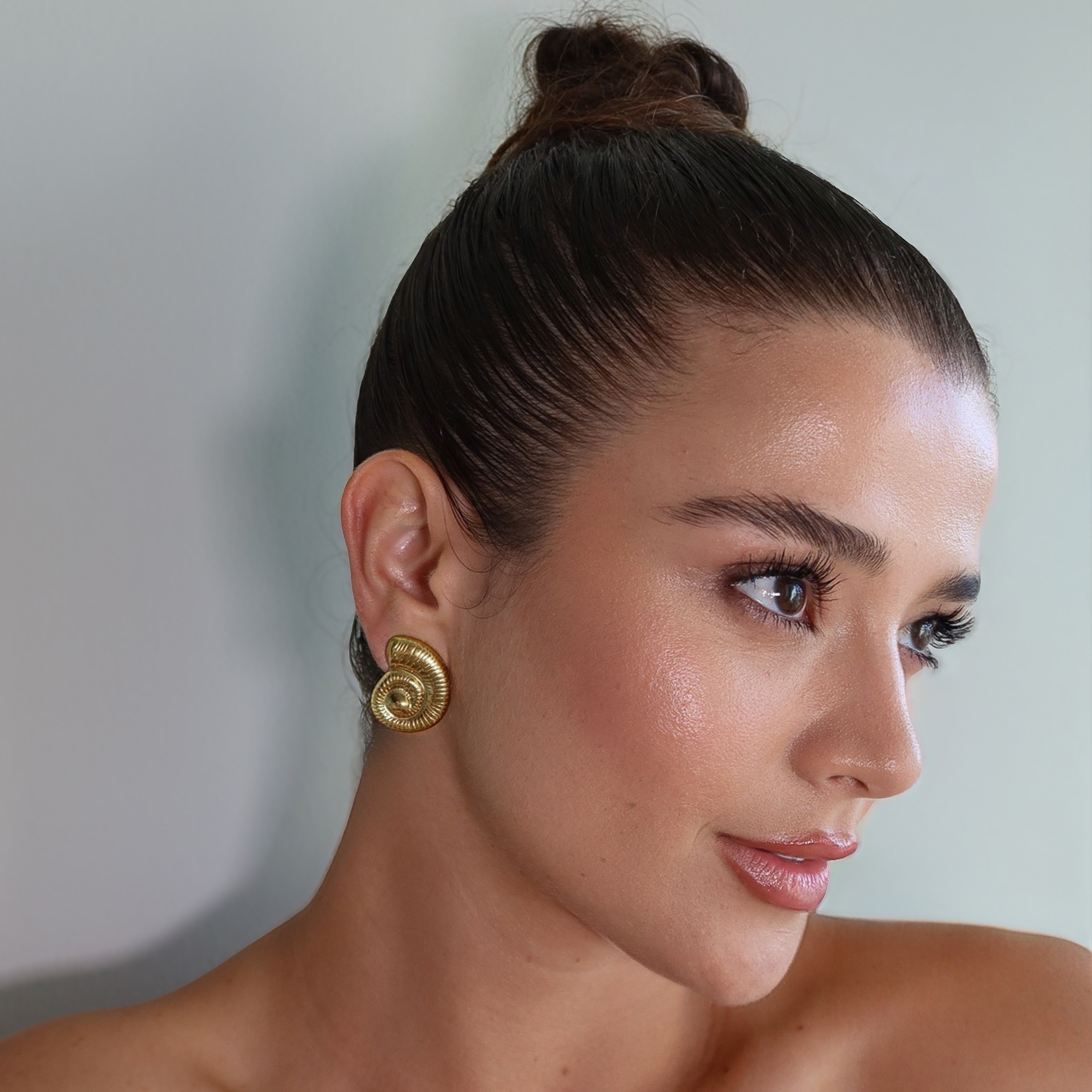 SEASHELL EARRINGS