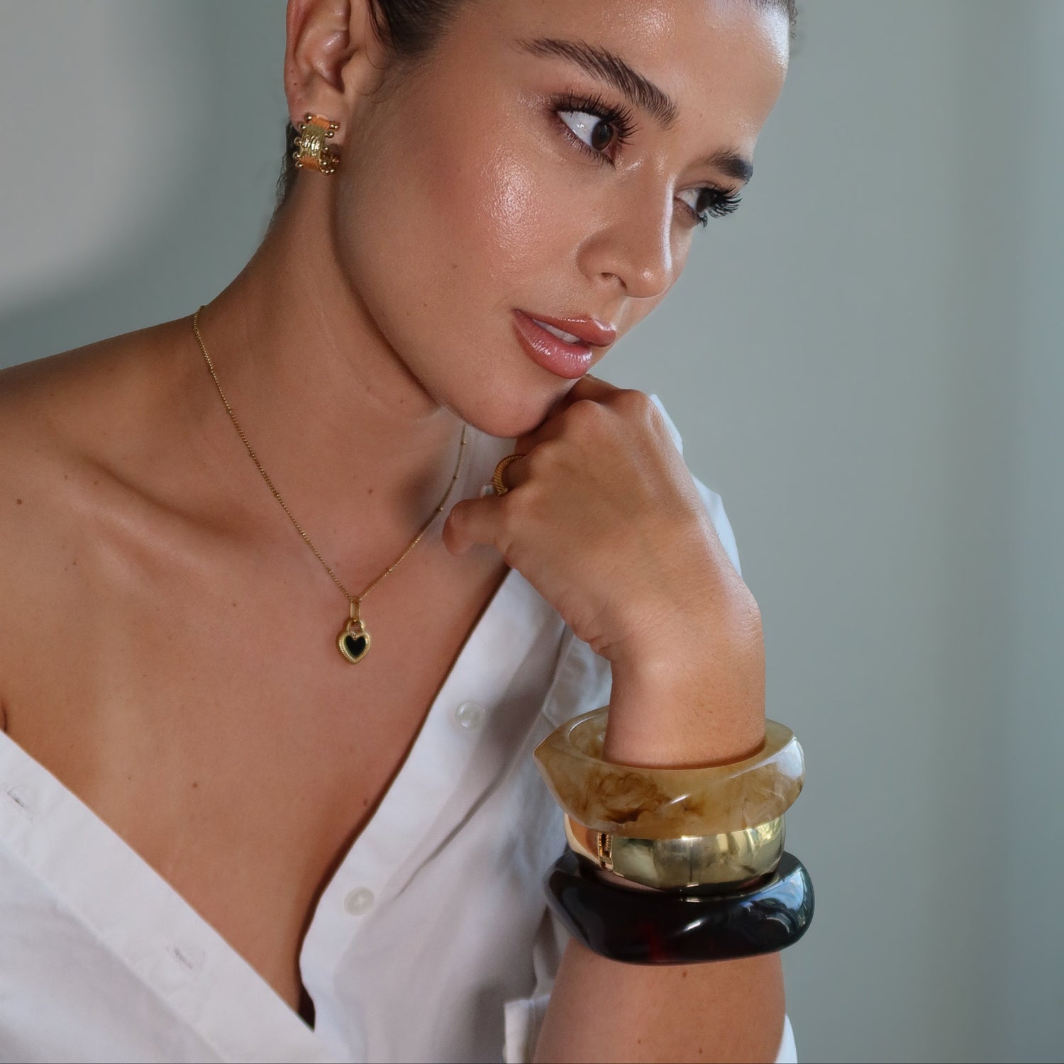LATE BANGLE