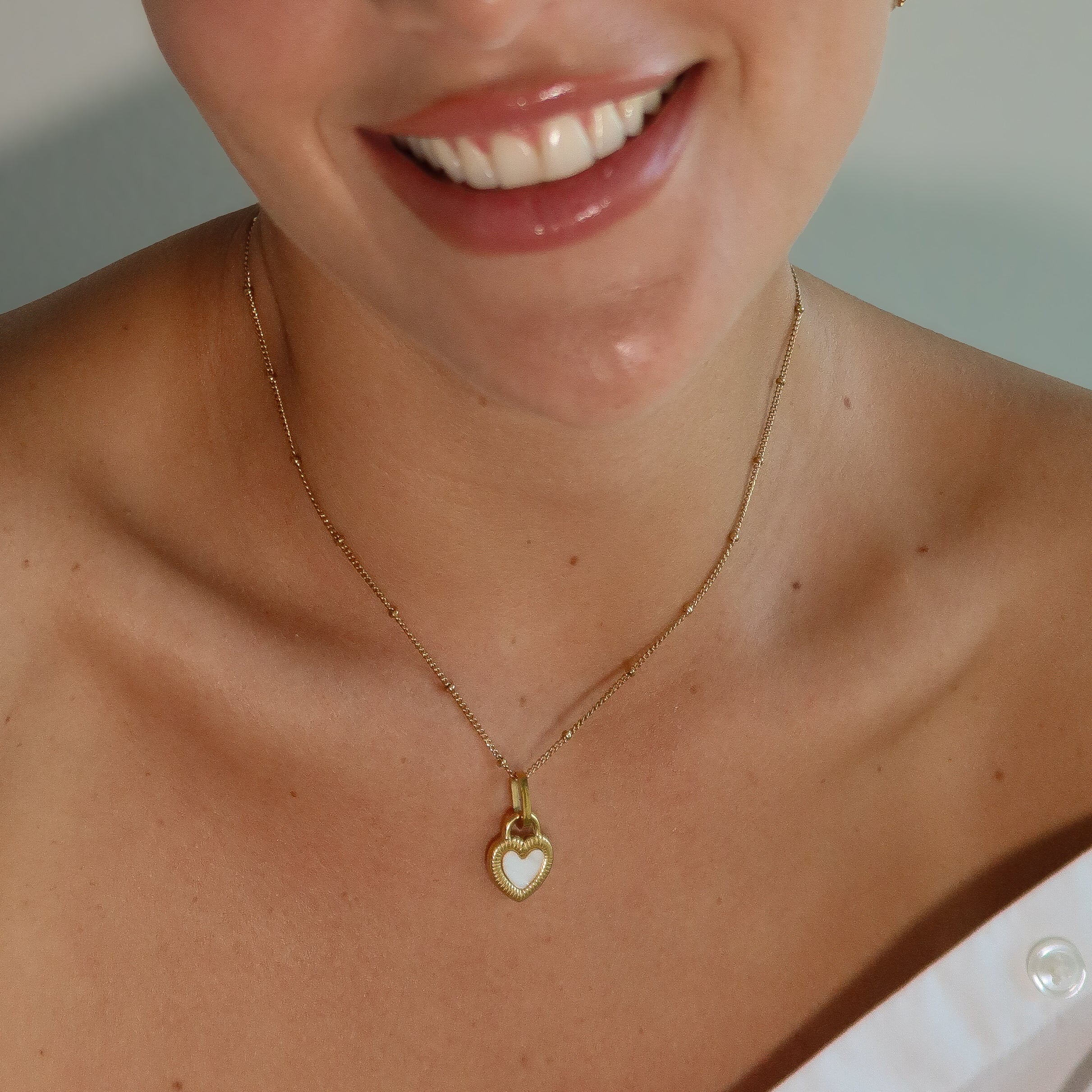 ALMA NECKLACE